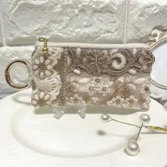 Item thumbnail for item 7916a73c-9591-4793-ad12-370592e3b74d