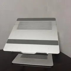 シルバー パソコンスタンドのサムネイル