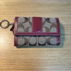 COACH 2つ折り財布小銭入れ チェーン付き　赤