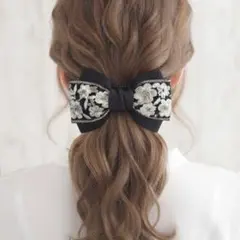 ♡お取り置き♡インド刺繍リボン ヘアゴム グレー×フラワー - メルカリ