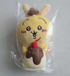 ちいかわ デスクトップから見守るひっかけぬいぐるみ 草むしり検定