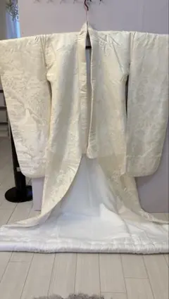 白無垢 正絹 鶴 松竹梅 織り柄 結婚式 白無垢 正絹 鶴 松竹梅 織り柄 結婚式 - メルカリ