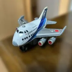 30年ぐらい前のANA 飛行機おもちゃ JA894