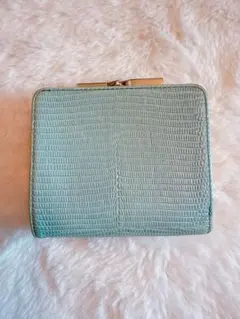 TOPKAPI ミントグリーン型押しレザー二つ折りがま口財布