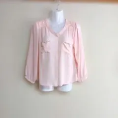 MISCH ビジュー付き長袖ブラウス 38キレイ色の ブラウス