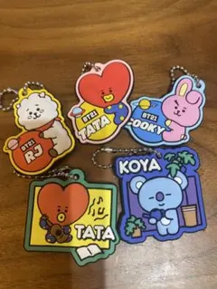 BT21