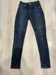 Item thumbnail for item a6b1c6ea-36d4-4d3b-91af-1232144c3b54