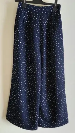GU ドットワイドパンツ　Sサイズ