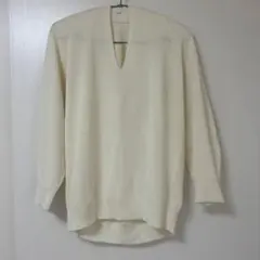 Simplicite B.CSTOCK オフホワイト春ニットのサムネイル