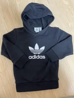 adidas 黒 フード付きパーカー 100cm