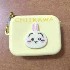 ちいかわ ミニシリコンポーチ うさぎ
