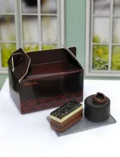 Item thumbnail for item 19109d17-4c8c-4b1c-b9f7-2b09a902a480