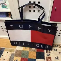 TOMMYHILFIGER トートバッグ 大きめ