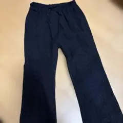 黒い刺繍入りロングパンツ　テータテート