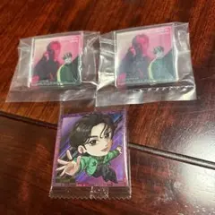 FANTASTICS木村慧人　BOTアクリルバッジ2個、ステッカーセット