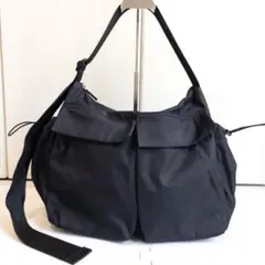 BEAUTY&YOUTH UNITED ARROWS ショルダーバッグ ブラックのサムネイル