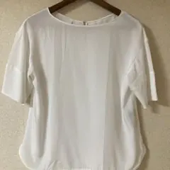 ロペ　ゆったりとろみブラウスのサムネイル