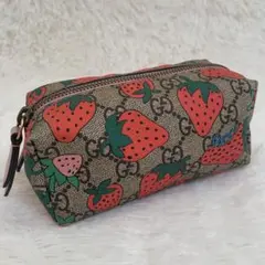 美品 GUCCI イチゴ柄ポーチ ストロベリー ポーチ 2026年最新】gucciいちごポーチの人気アイテム - メルカリ