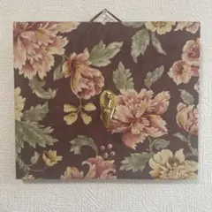 Item thumbnail for item 9e622755-aa9a-4f6b-bf35-ae425556690f