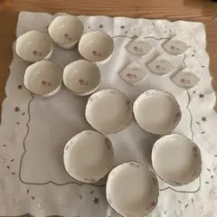 花柄　小鉢　小皿　箸置きのセット