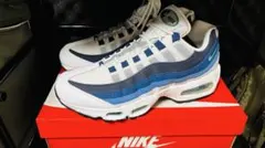新品未使用 NIKE Air Max 95 ブルーグラデ 27.5センチのサムネイル