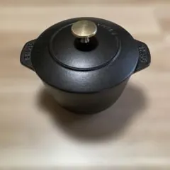 中古】STAUB La Cocotte ラウンド ブラック 14cm - メルカリ