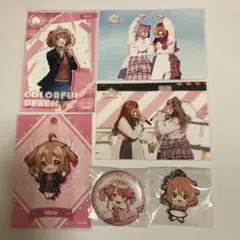 カラフルピーチ　のあ　缶バッジ　ブロマイド　キーホルダーのサムネイル