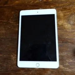 ipad ミニ4 16G wifi+cellular ホワイト/シルバー 中古