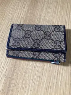 GUCCI GGキャンバス 6連キーケース - メルカリ
