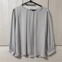 オフィスブラウス