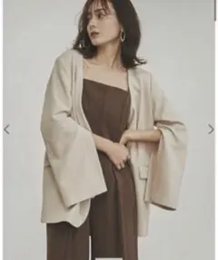 anuans スリットスリーブノーカラージャケット