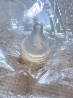 《Pigeon 哺乳瓶　母乳実感用乳首 》SSサイズ 1個入　新品未使用⚠️箱なし