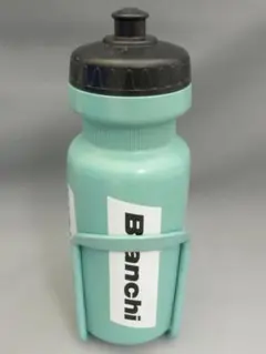 ビアンキ（Bianchi）ボトルとボトルケージ 中古美品のサムネイル