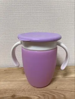 munchkin マンチキン　ハンドル付きミラクルカップ