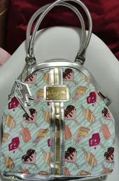 Item thumbnail for item 2b440d35-8d38-41a5-88a4-a99ebb57e598