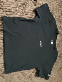 New Era レディース 半袖Tシャツ ブラック Mサイズのサムネイル