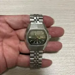 Item thumbnail for item a1baf37f-1ade-4017-b82c-f4282955b793