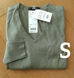 新品タグ付き ユニクロ エクストラファインメリノVネックセーター グリーン S