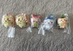 ちいかわ　マスコットつきビスケット