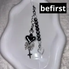 ビーズキーホルダー　befirst