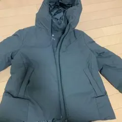 [美品]ユニクロ シームレスダウンジャケット