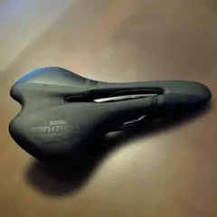 sella（セラ・イタリア） sanmarco 自転車用サドル 【未使用品】のサムネイル