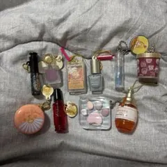 マジョマジョ　CANMAKE ガチャガチャ　セット　ミルフィー　Cipicipi