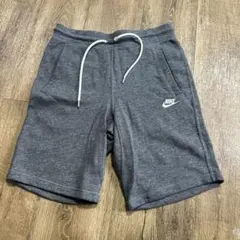新品 タグ付 ナイキ スウェット ハーフパンツ Mサイズ