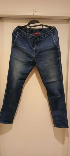 RED CARD スリムフィットデニム