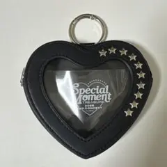treasure specialmoment 缶バッジホルダー