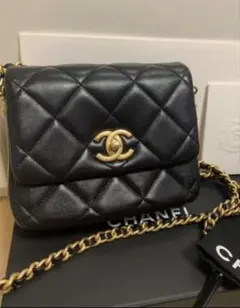 CHANELレア ミニマトラッセのサムネイル
