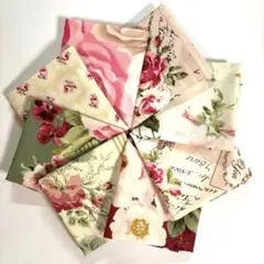 Quilt Gate 薔薇柄カットクロス8枚セット 32cm×26cm