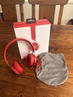 beats レッド 有線ヘッドホン オーバーイヤー ※値下げ可能 - メルカリ