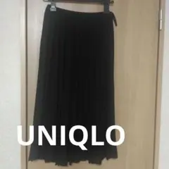 UNIQLO　ユニクロ　ロングプリーツスカートのサムネイル